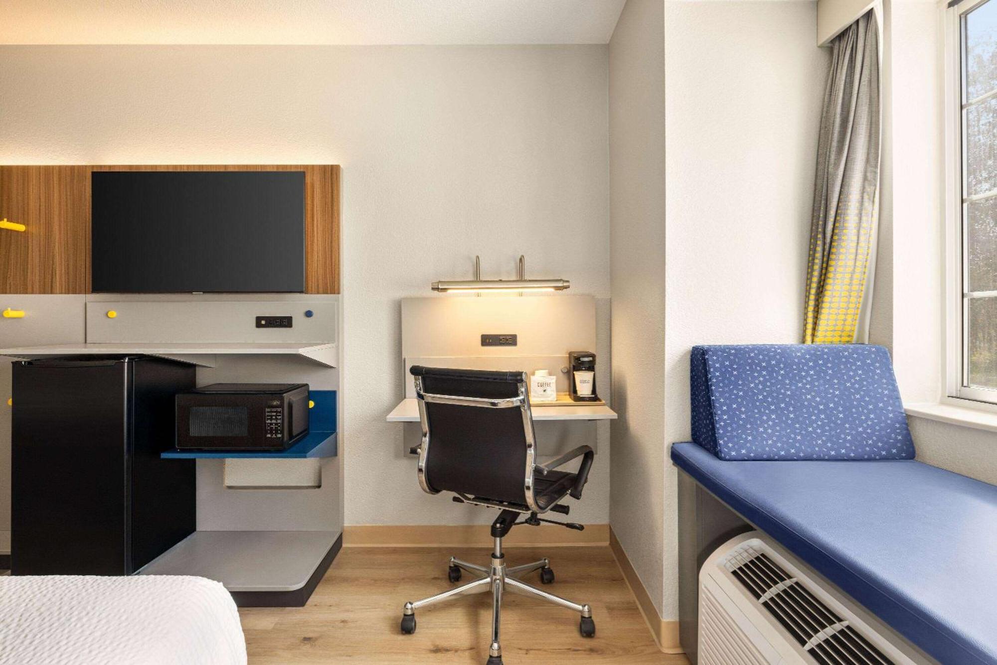 Microtel Inn & Suites By Wyndham New Ulm Exterior foto